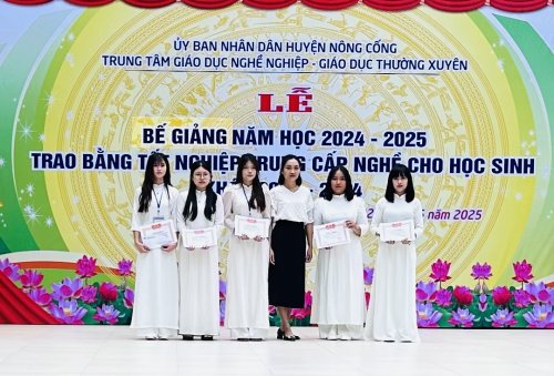 z6639405158940_5bb1271845432797d7e8d0c602c9c34c.jpg
